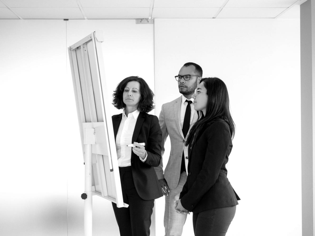 Professional consultation area for investment discussions